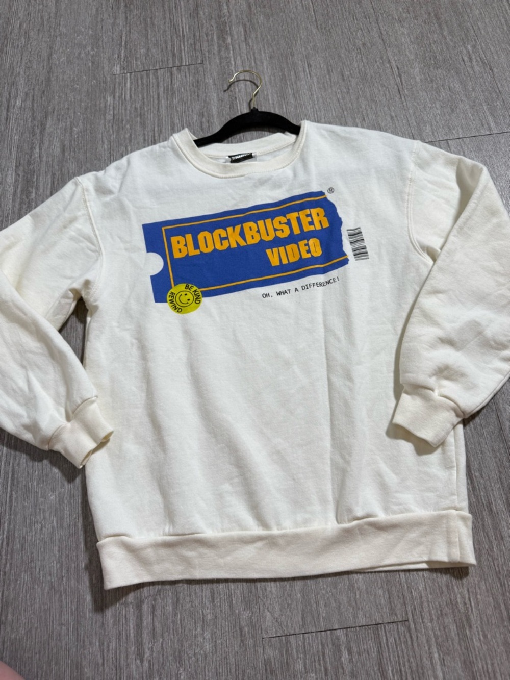 Blockbuster Video Graphic Sweatshirt XS Nostalgia Y2K Vintage Style Movie Night